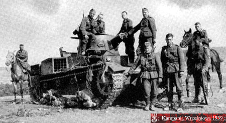 Zdobyty przez Niemców we wrześniu 1939 jednowieżowy Vickers E